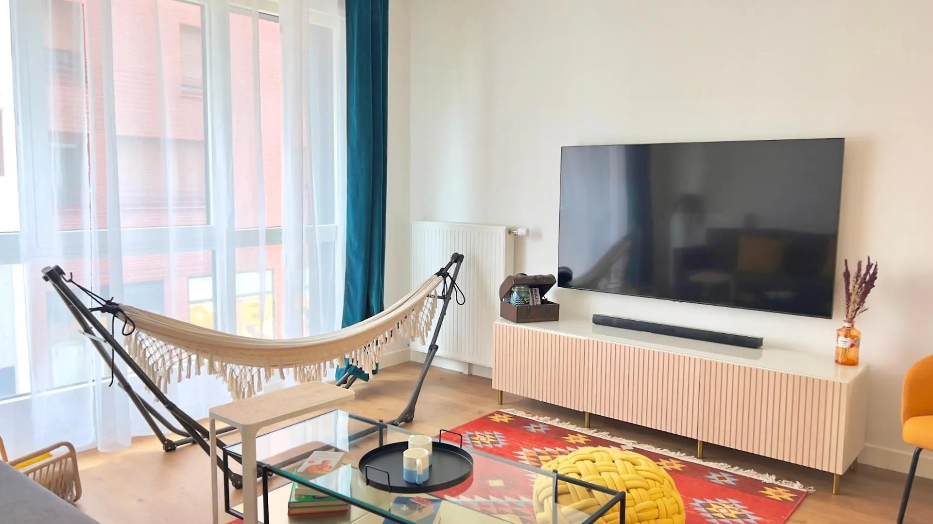 Proche Paris - Appartement 2 Chambres Cozy Et Moderne Ivry-sur-Seine 0*,  France