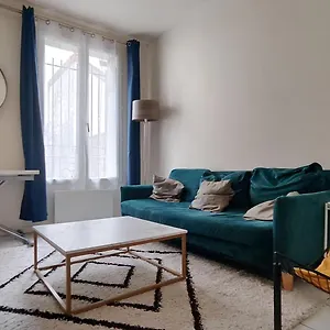 Modern 1 Bedroom Near The Metro. Ivry-sur-Seine